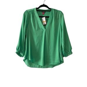 Vince Camuto Silky Vibrant Green Long Sleeve NWT V Neck Blouse Womens Small